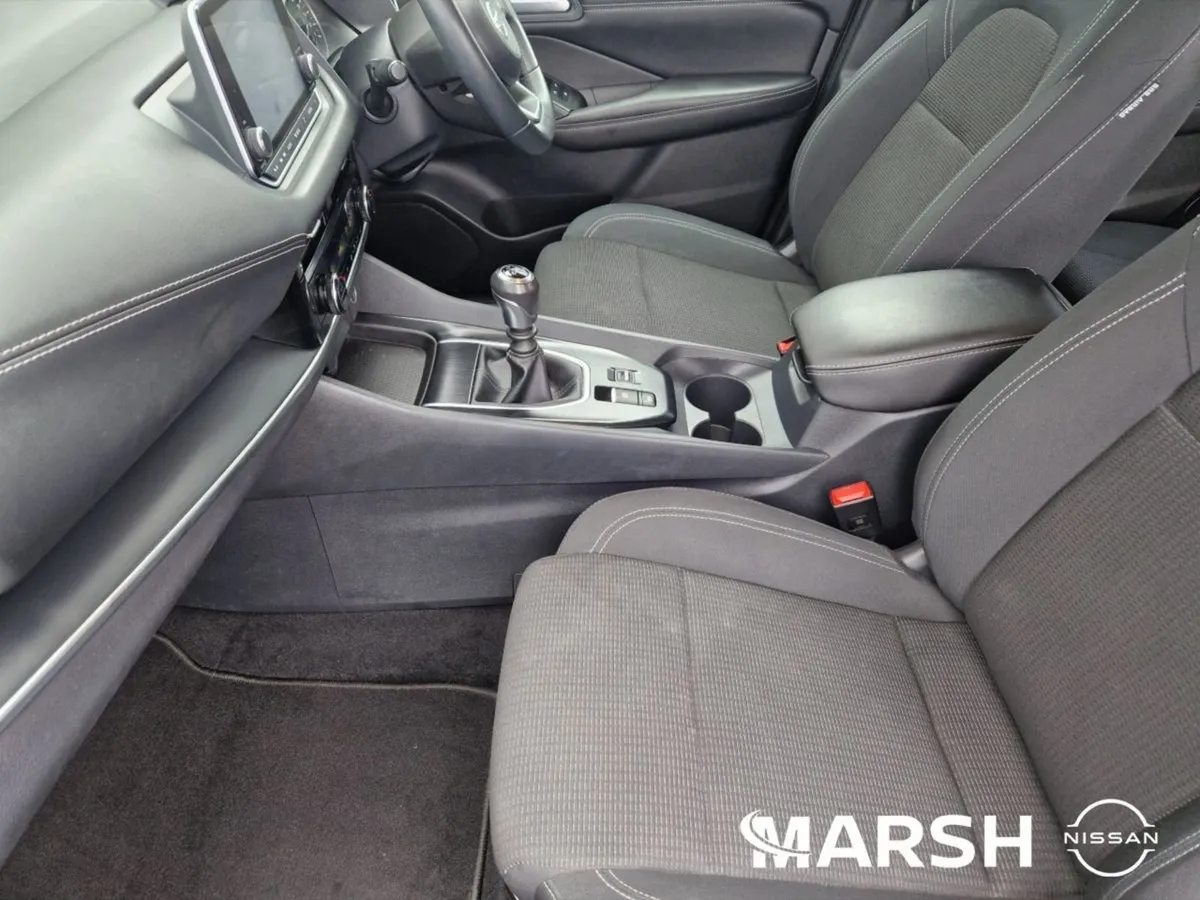 Nissan QASHQAI 1.3 HYB SV My21 4DR - Image 4