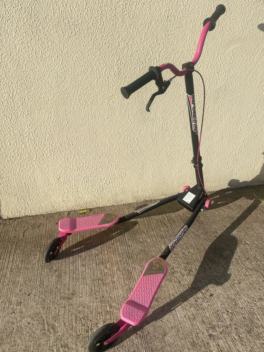 Bike and flicker - Image 2