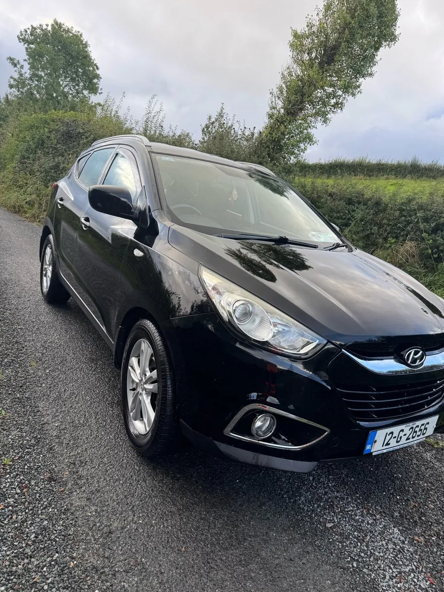 Hyundai ix35 - Image 1
