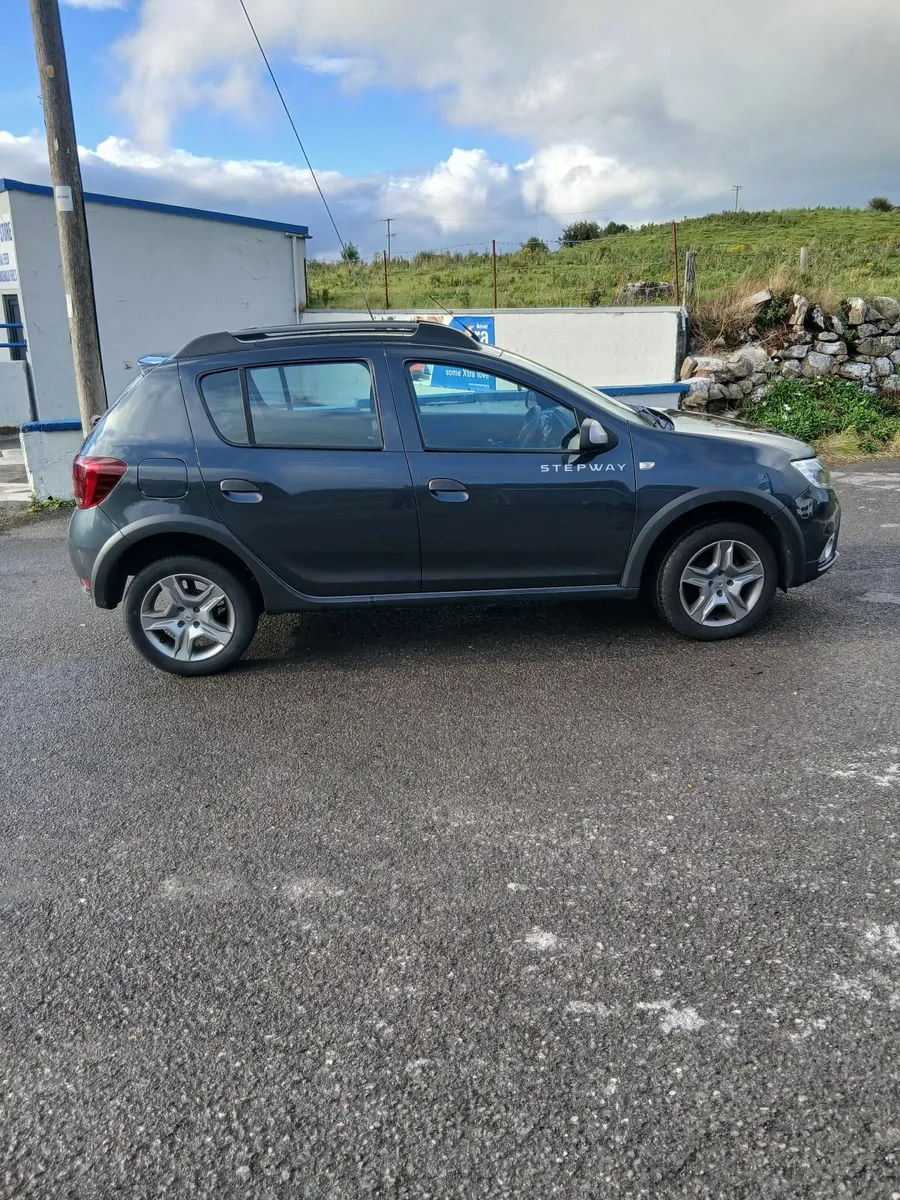Dacia Sandero Stepway 2018 - Image 1