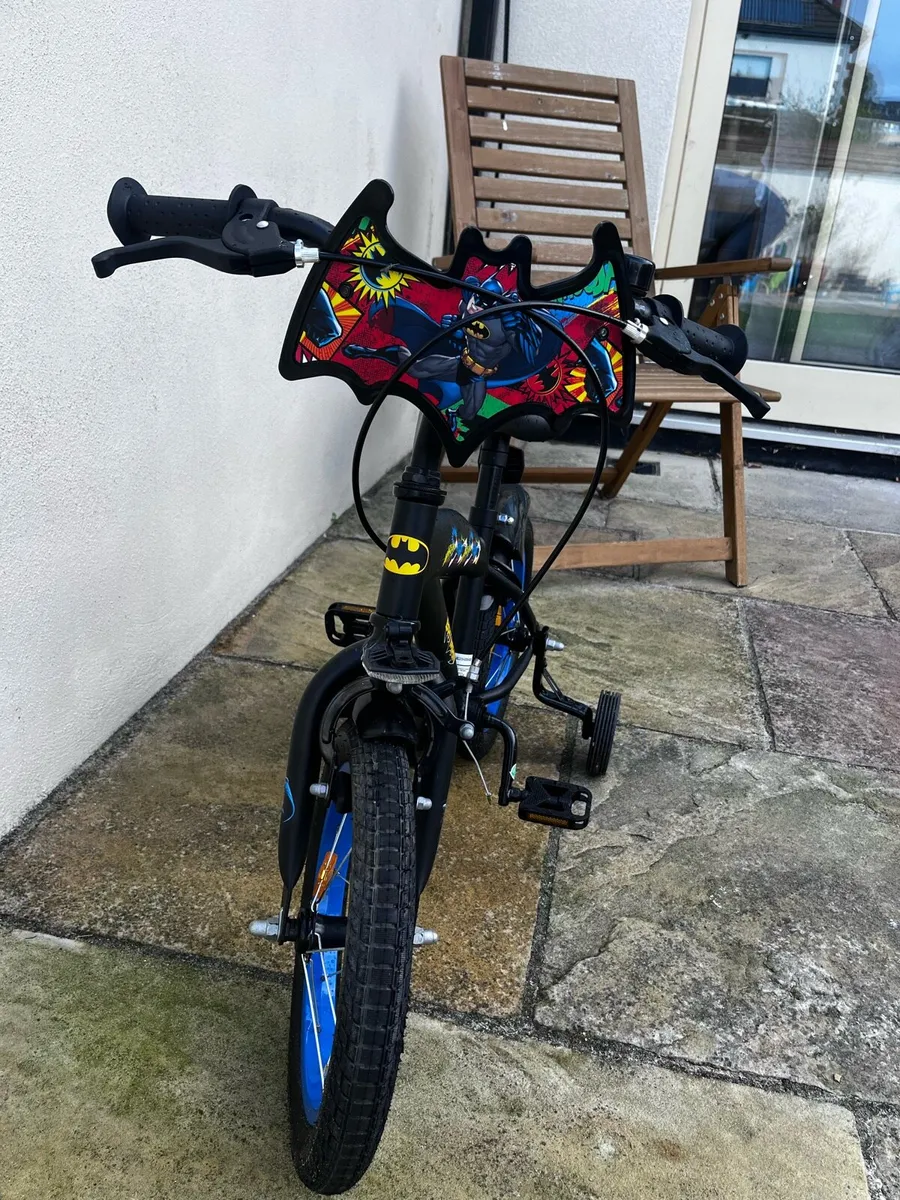 Kids Batman bike - Image 3