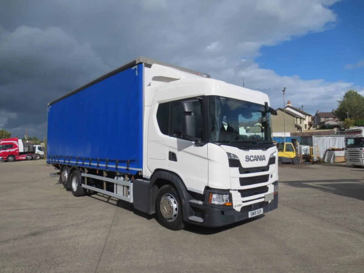 2019 Scania G320 6x2 Curtainsider - Image 1