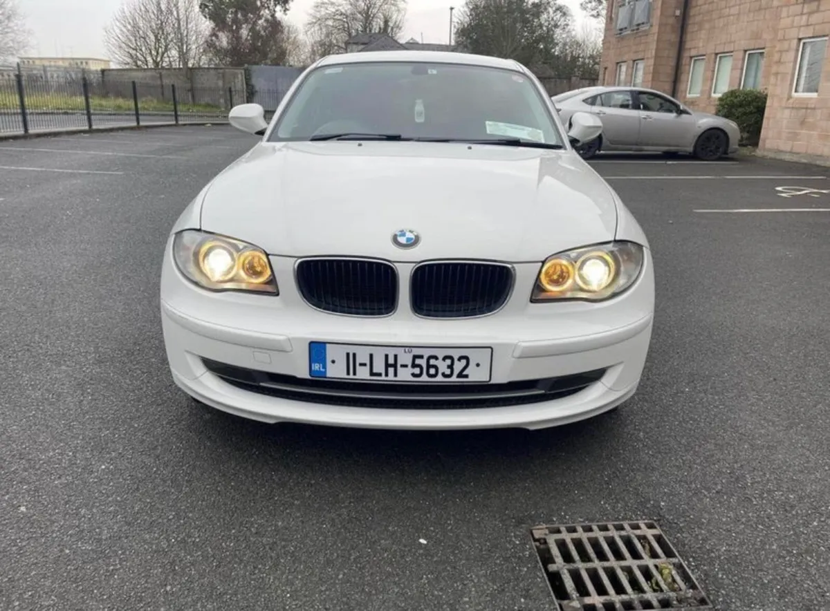 BMW 1- series - Image 1