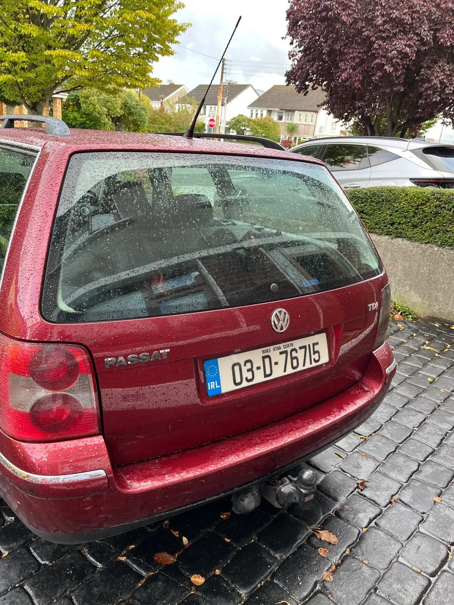 Volkswagen Passat 2003 - Image 4