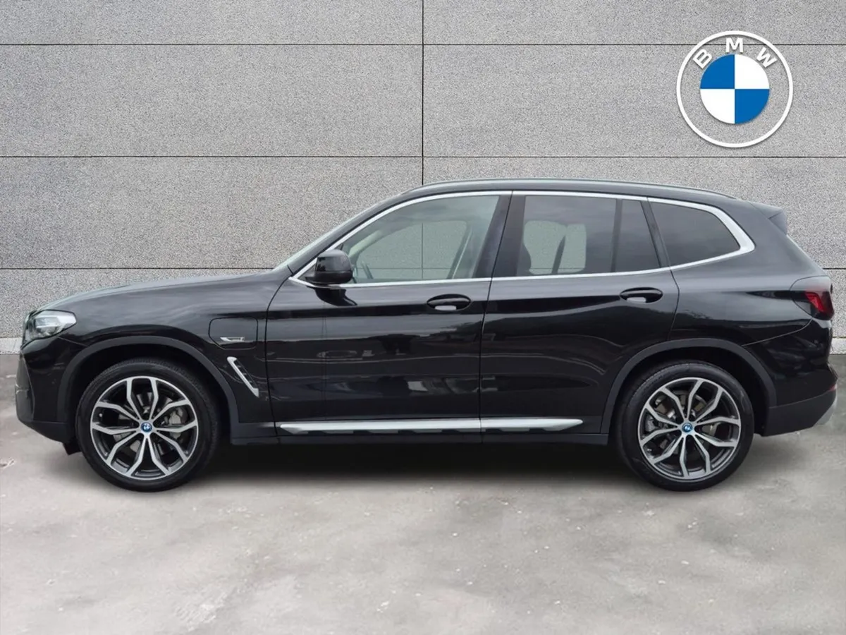 BMW X3 Xdrive30e Xline - Image 3