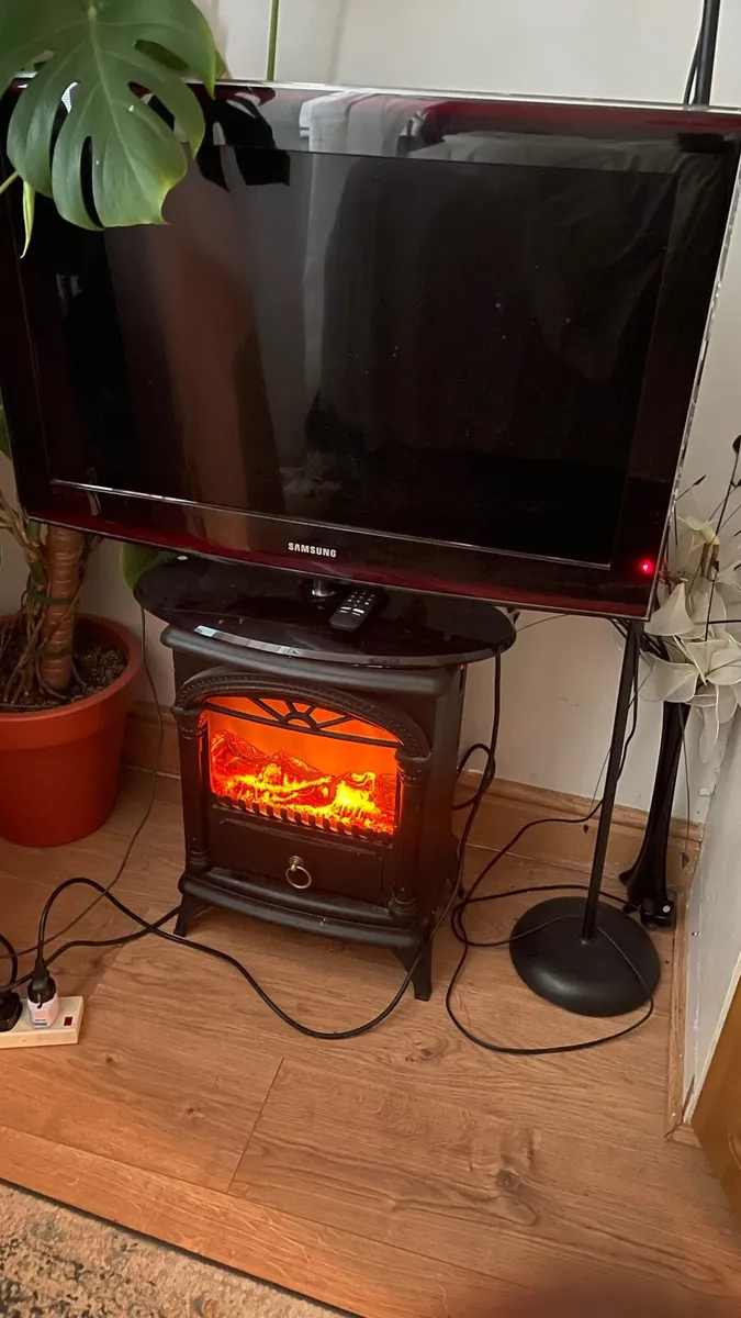 Fireplace - Image 2