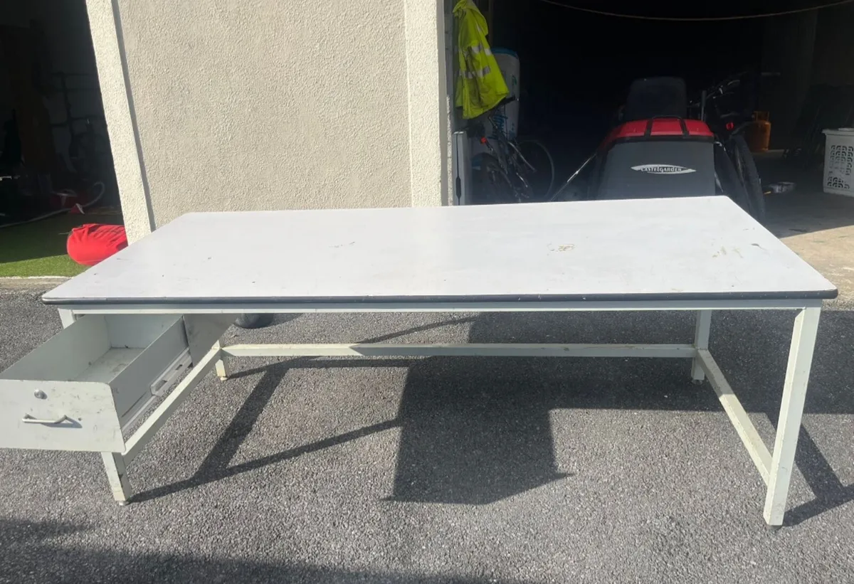 Bench work - Image 1