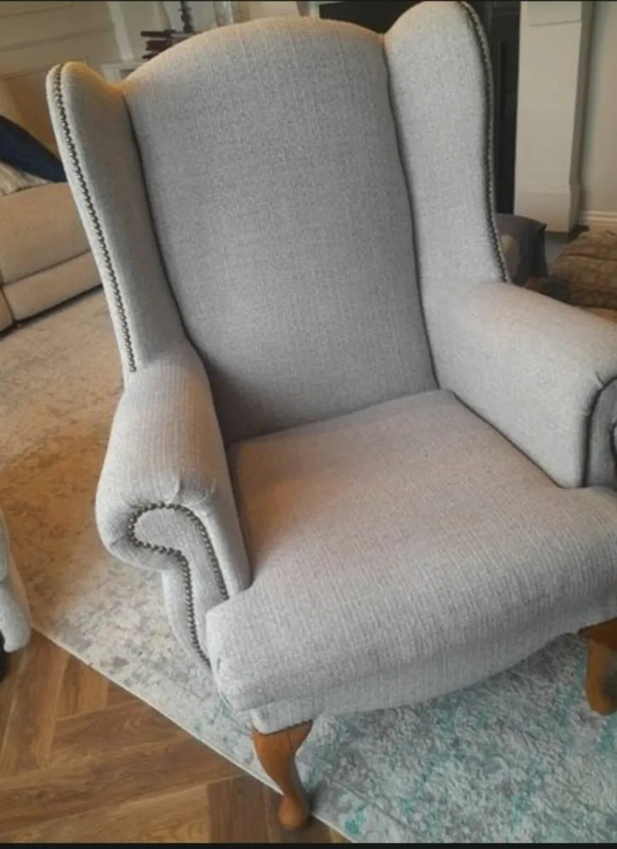 Queen Anne Armchair - Image 1