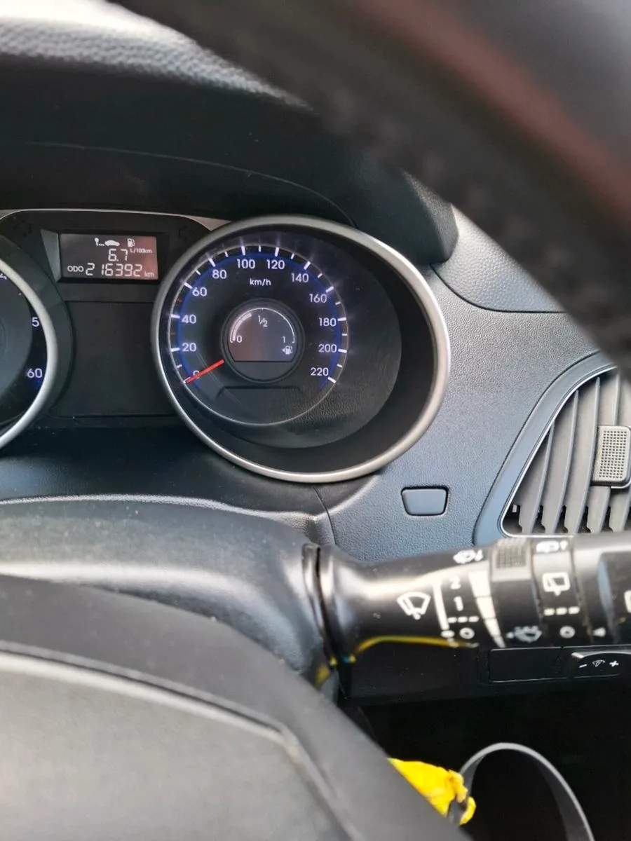 Hyundai ix35 - Image 3
