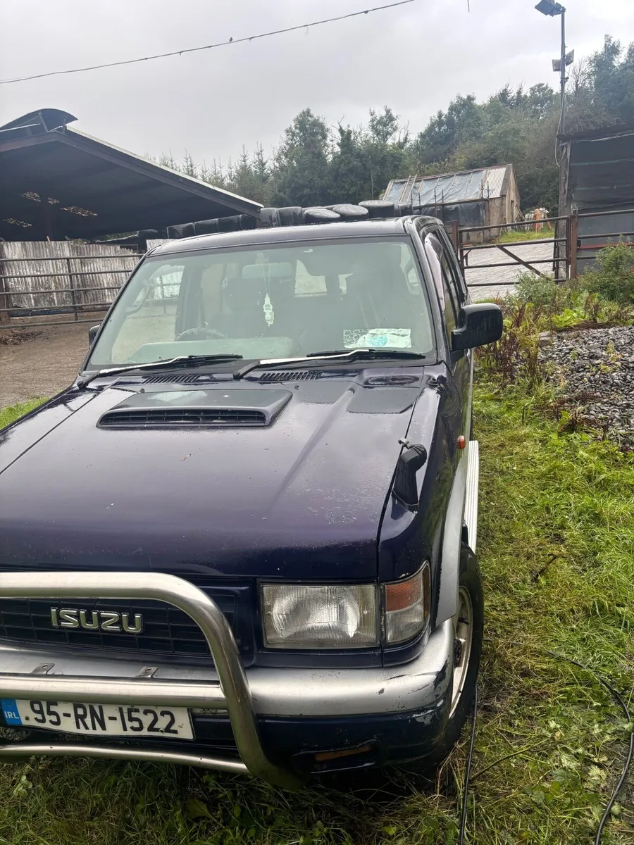 Jeep for scrap - Image 3