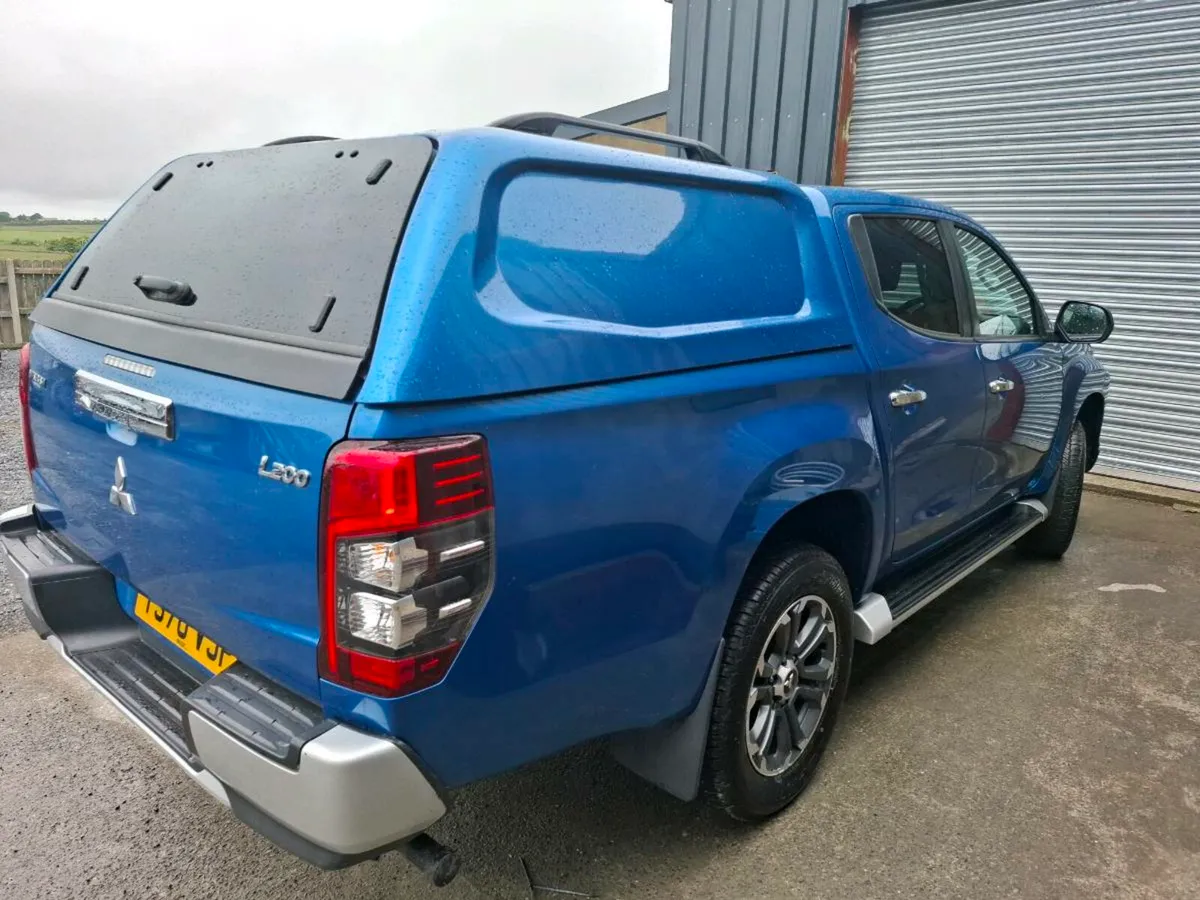 2021 L200 WARRIOR LOW MILES & 1 YR Warranty - Image 4