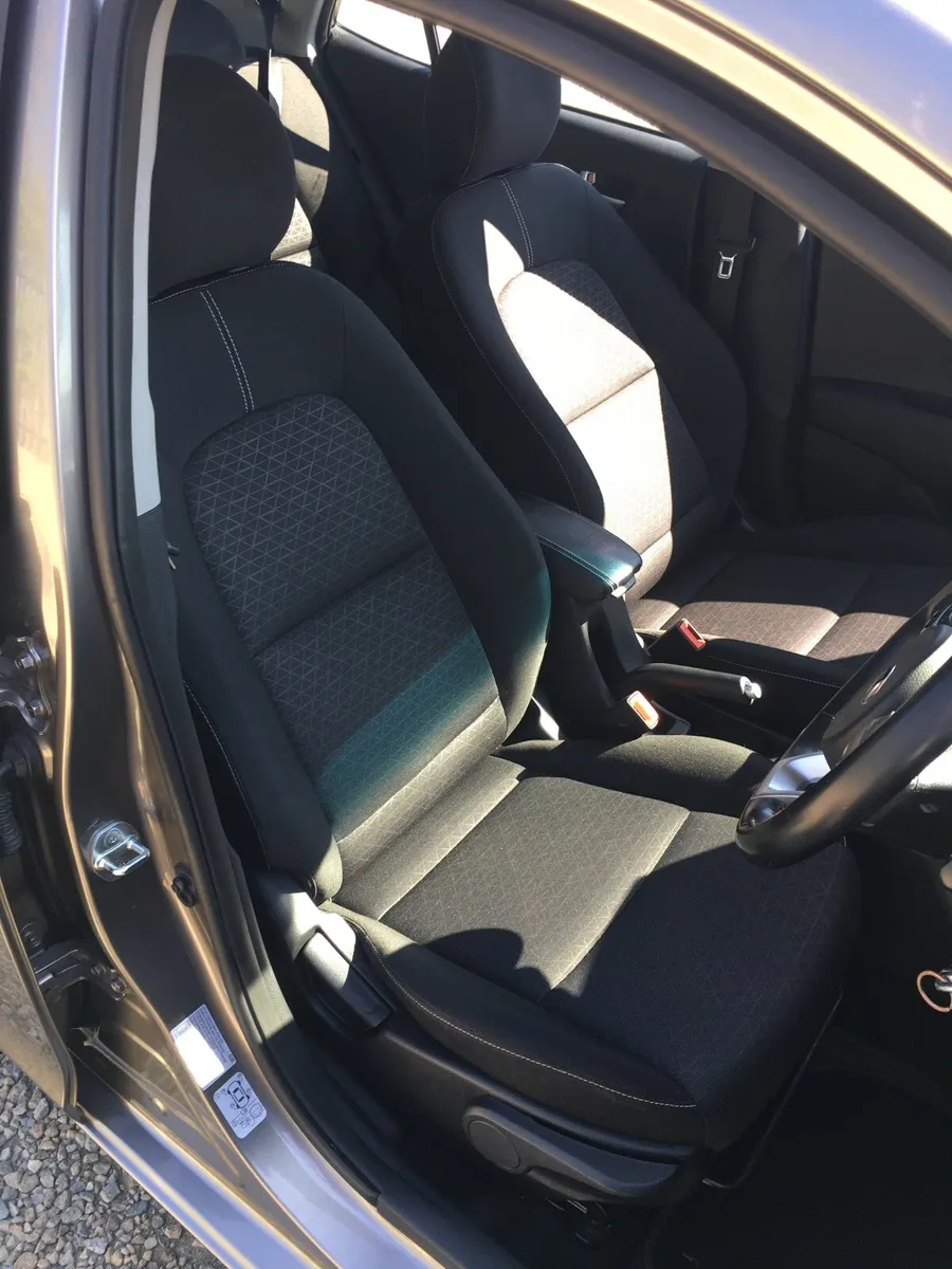 191 Kia Picanto K1 5 DR Low Mileage. - Image 3