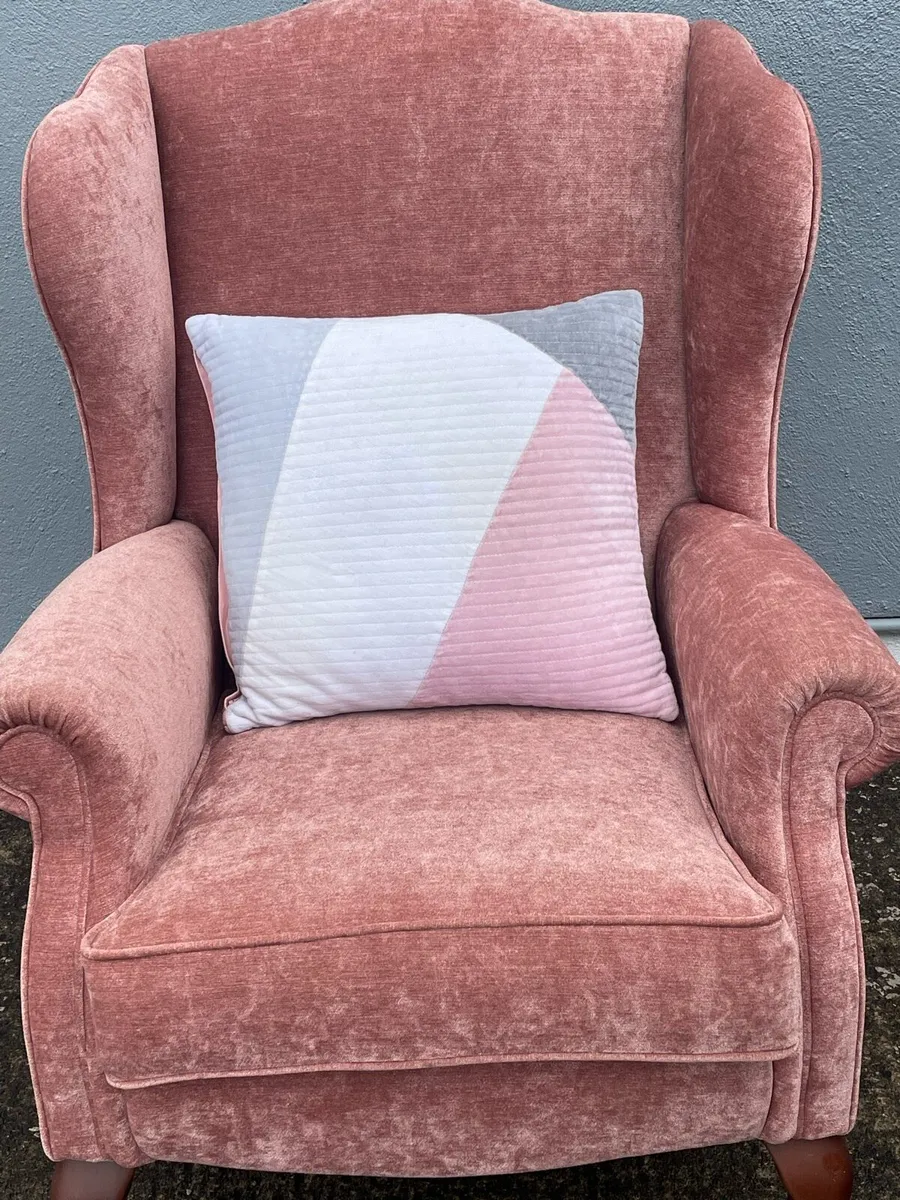 Queen Ann Chair - Image 2