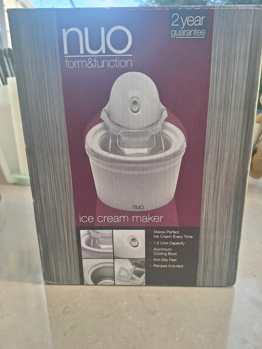 Ice cream maker - Image 1