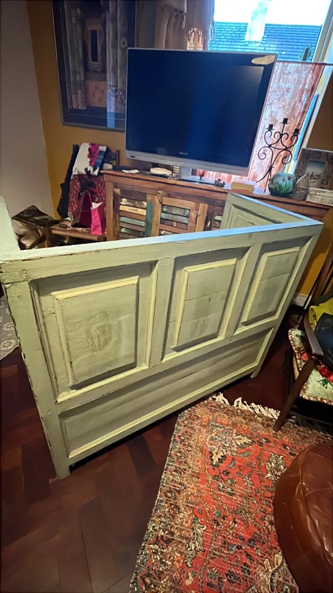 Furniture - Image 3