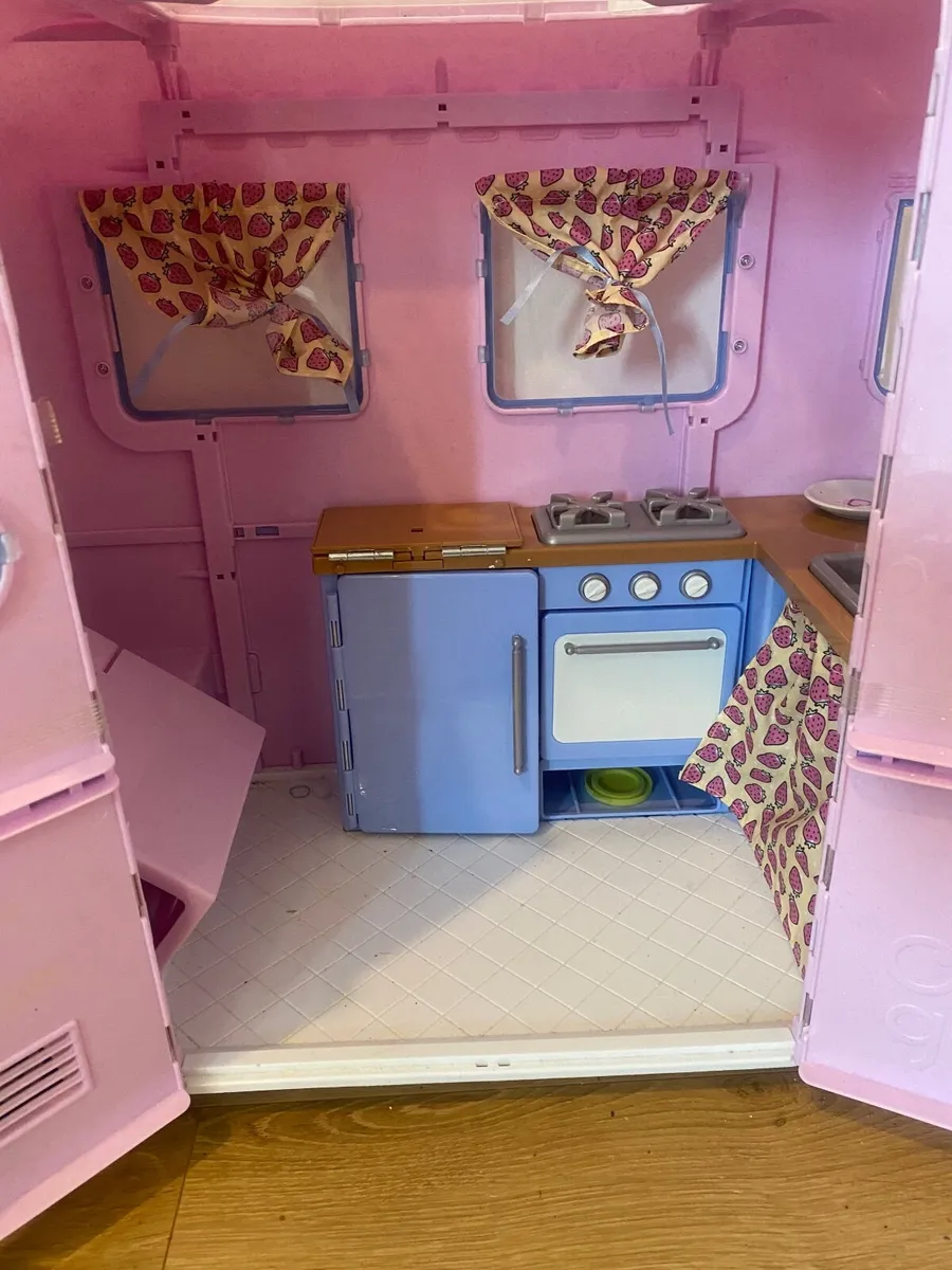 Toys Our Generation Camper Van - Image 3