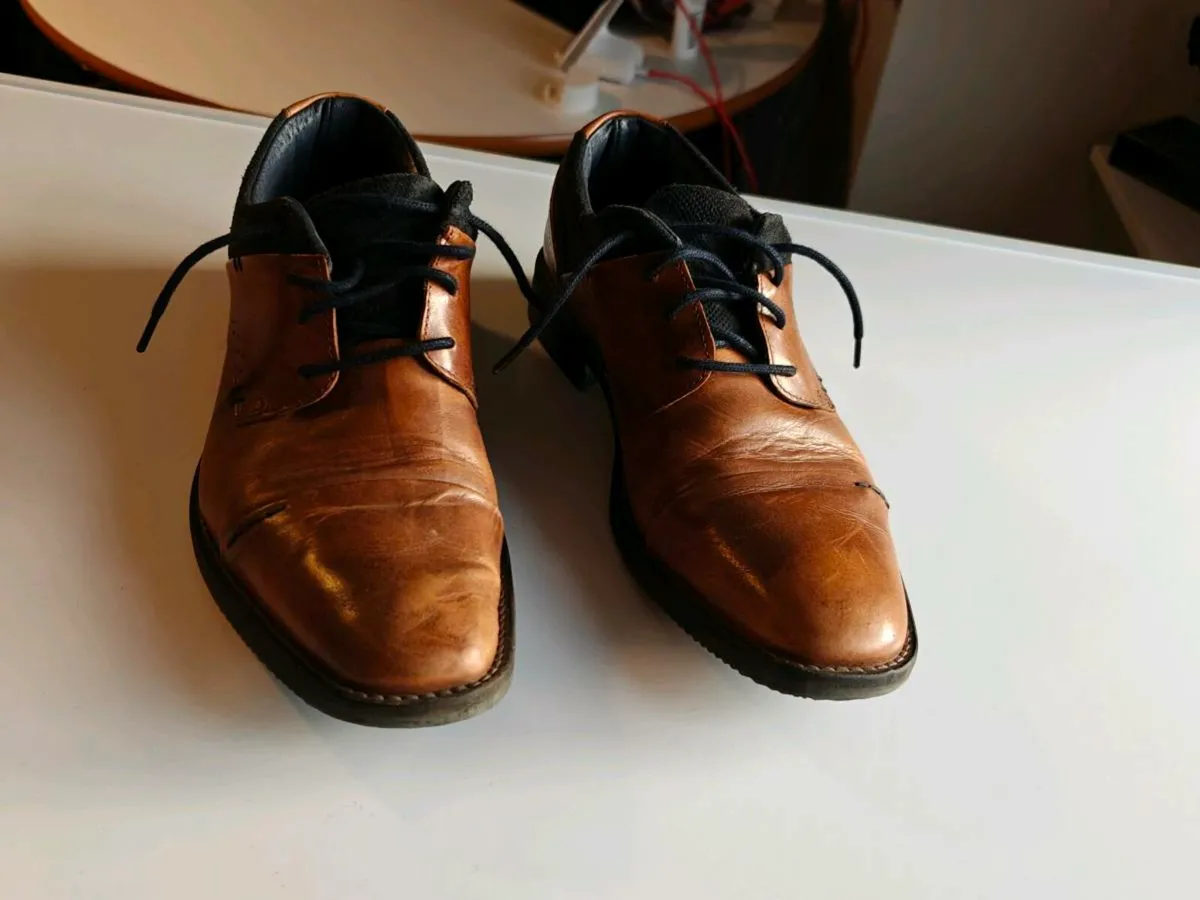 Men's leather shoes - Image 2