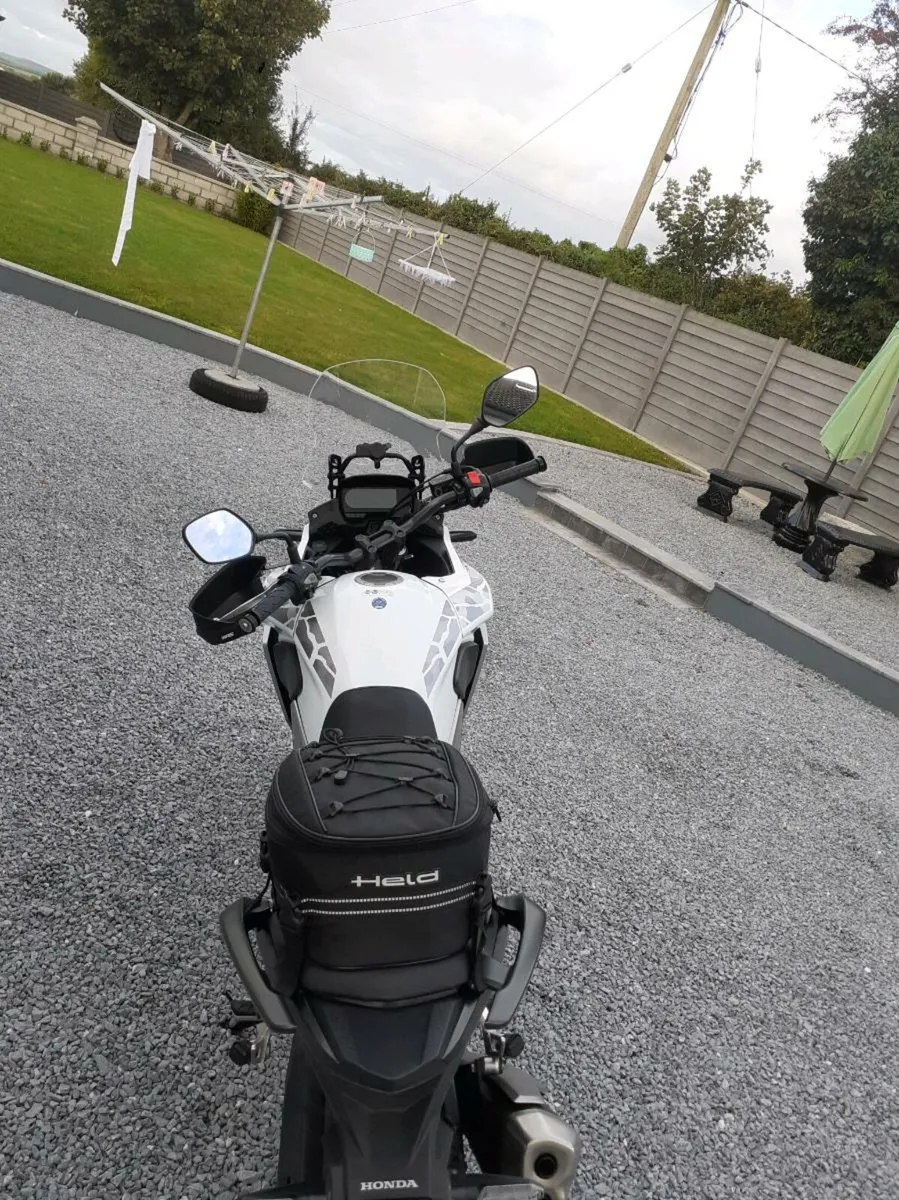 CB500X - Image 2
