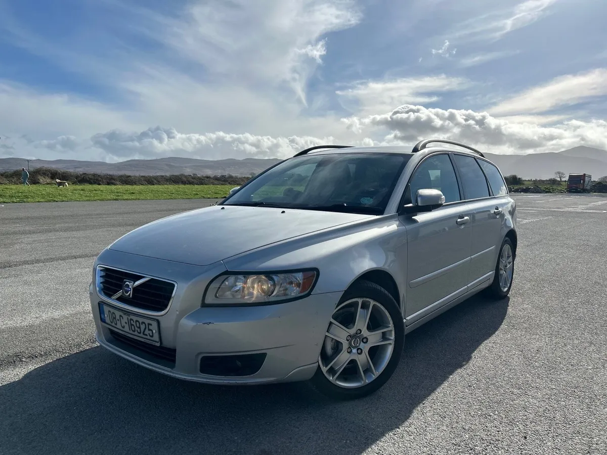 Volvo v50 2008 1200€ - Image 3