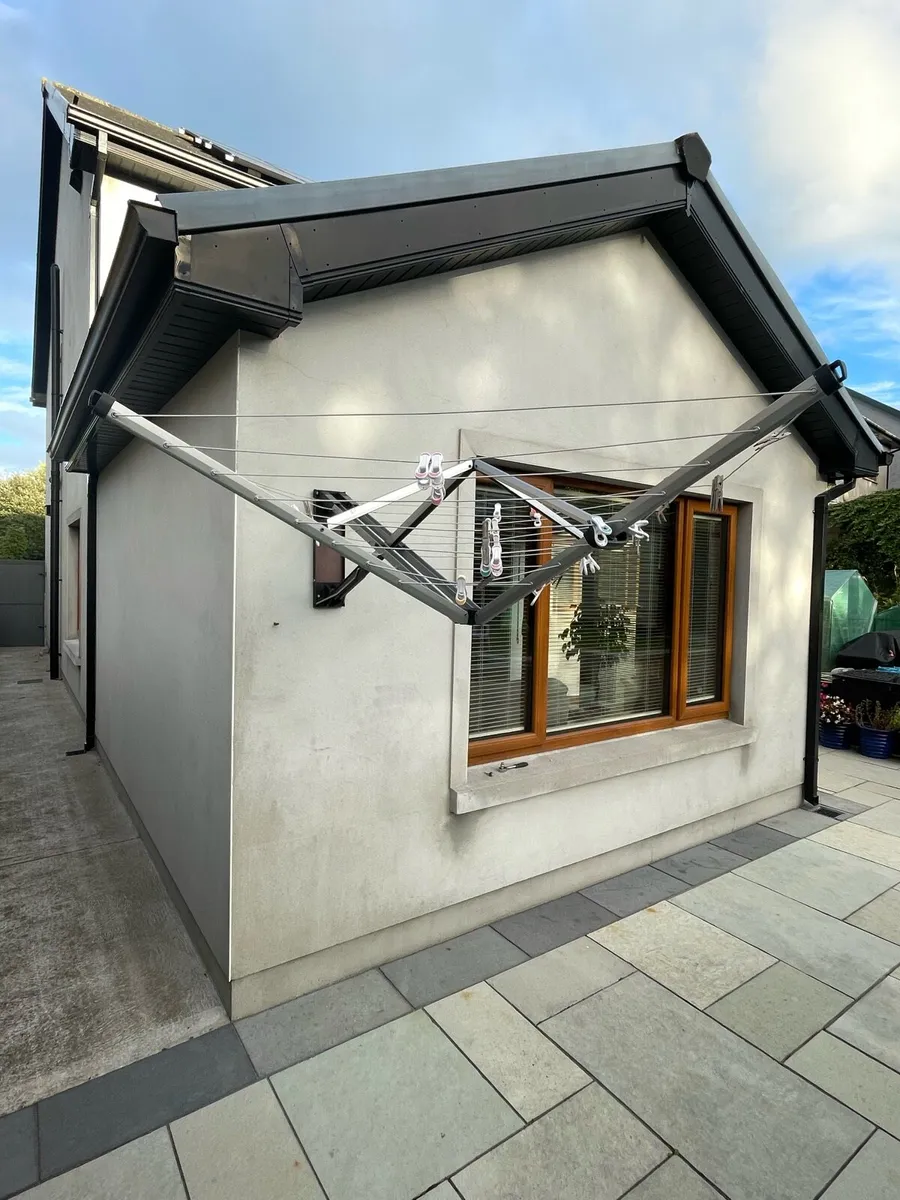 Clothes line - Image 1