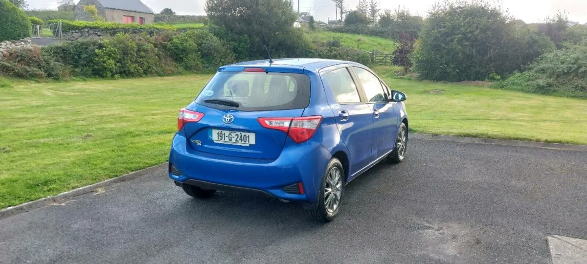Toyota Yaris - Image 3