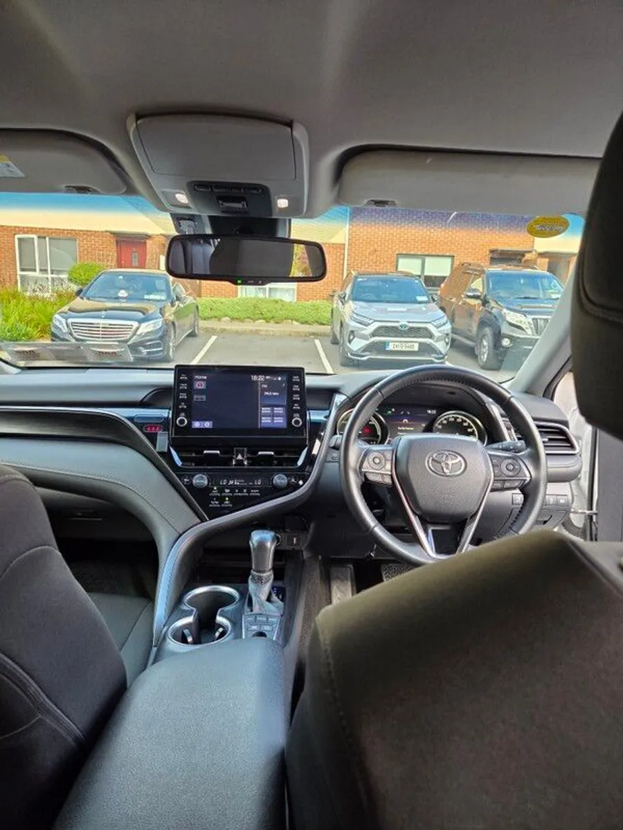 2021 Toyota Camry - Image 4