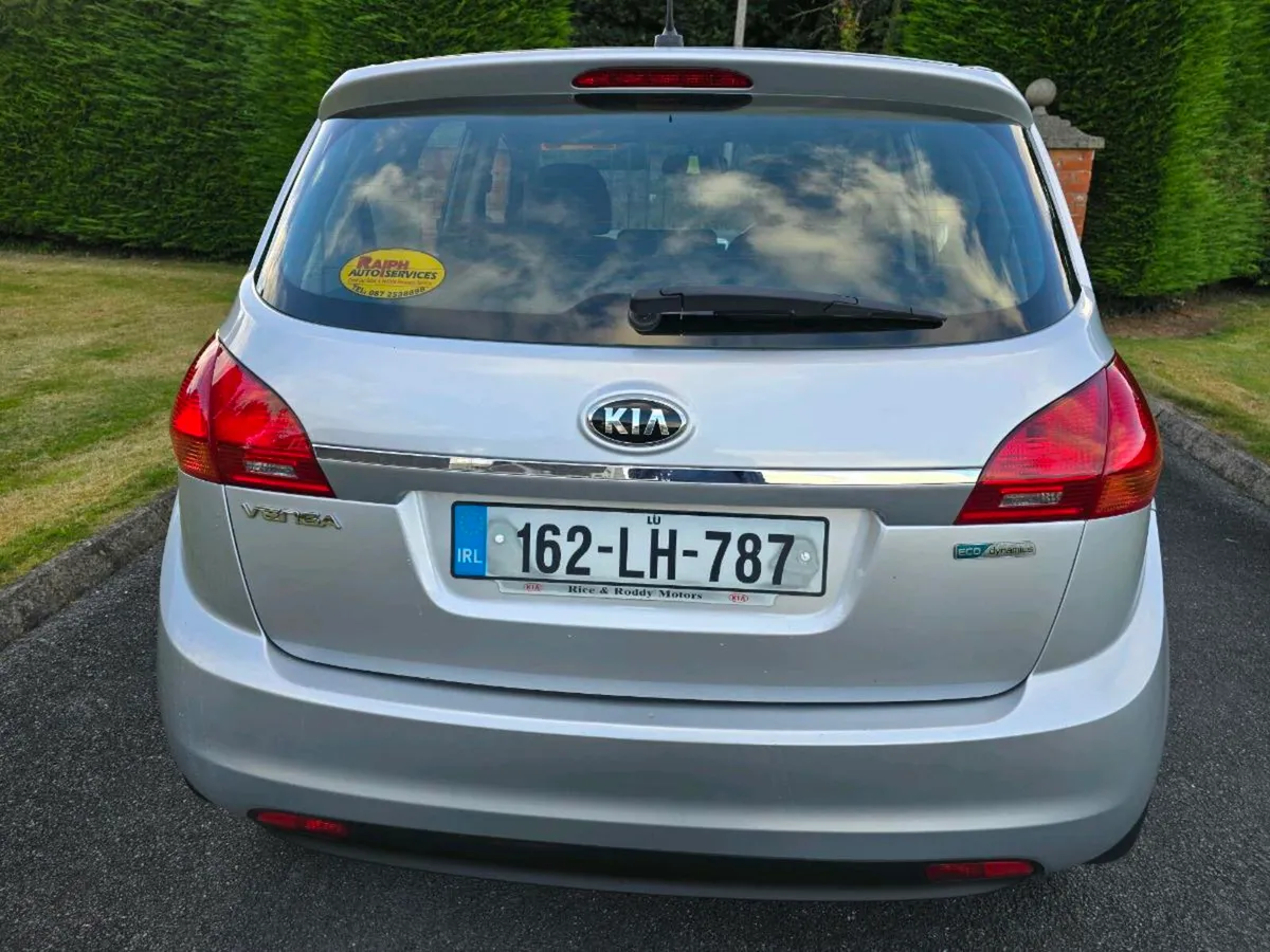 Kia Venga only 35,000 KM - Image 4