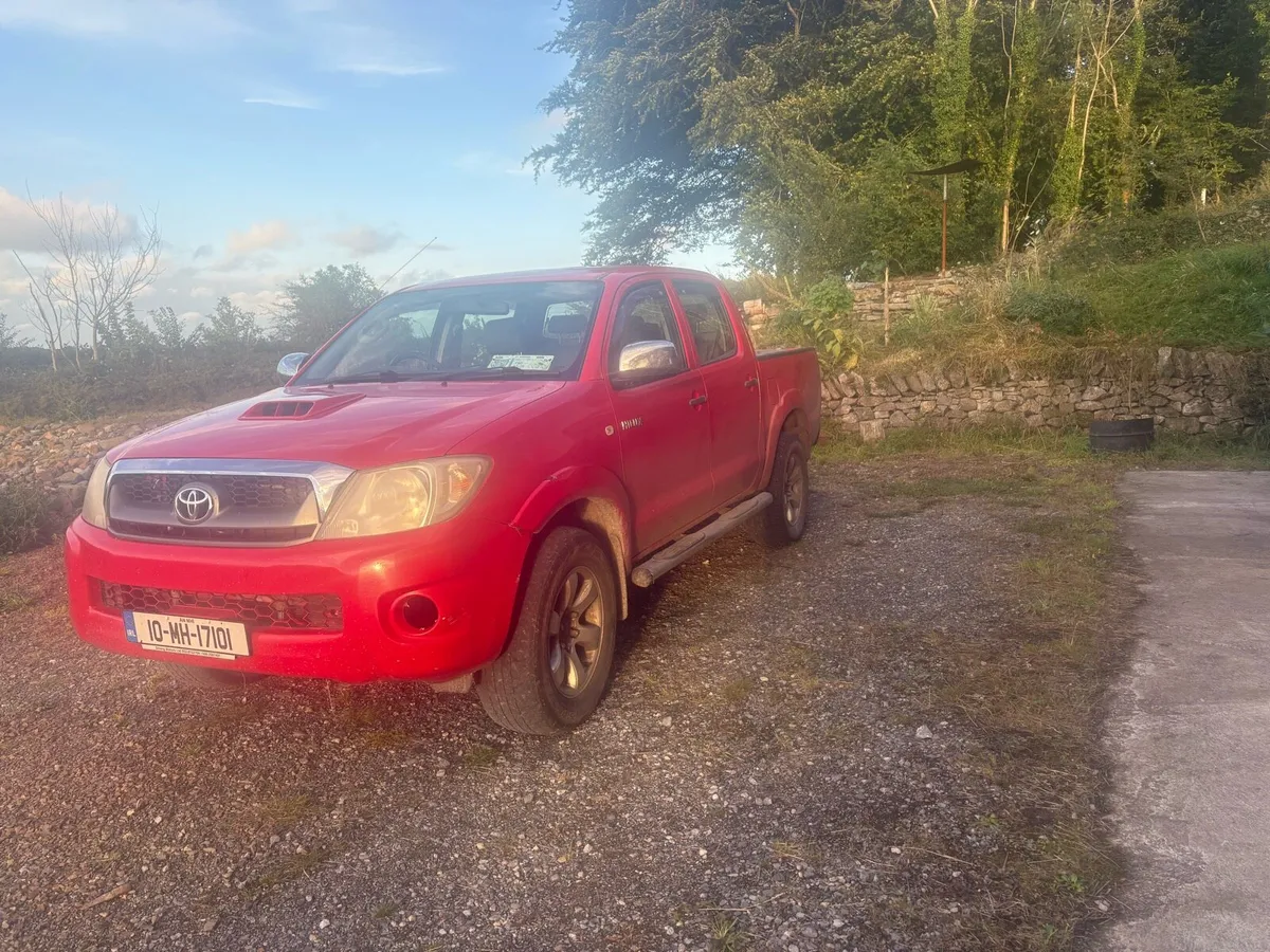 Toyota hilux - Image 3