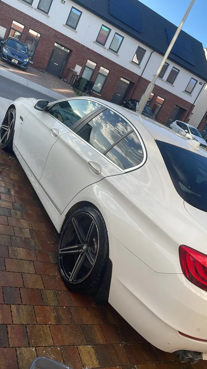 Bmw F10 - Image 1