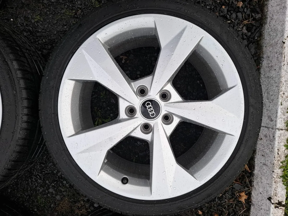 18" Audi,  Vw,  Seat,  Skoda Alloys with tyres - Image 3