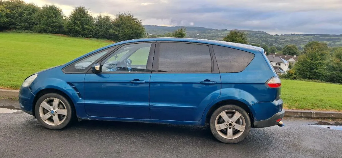 FORD S-MAX 2.0 TITANIUM 140 HP - Image 4
