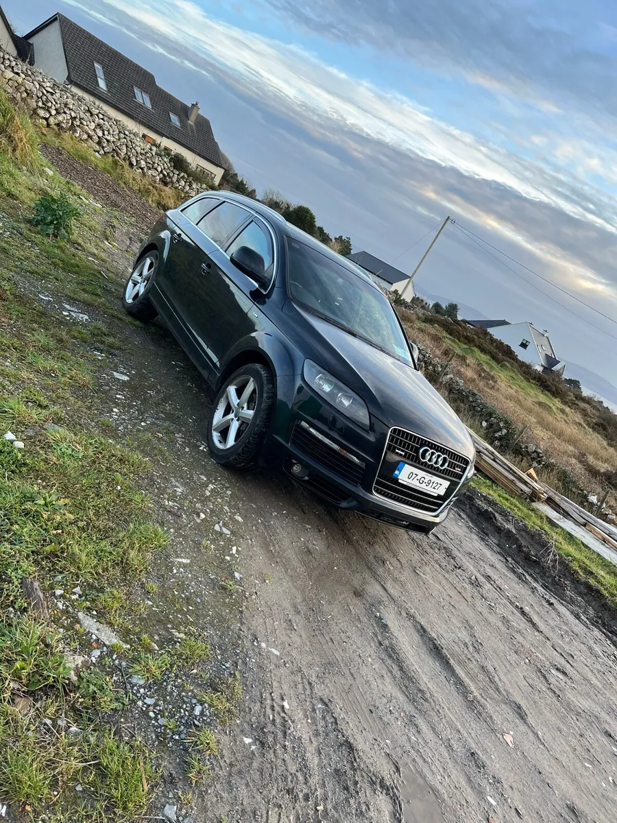 Audi Q7 sline Quattro - Image 1