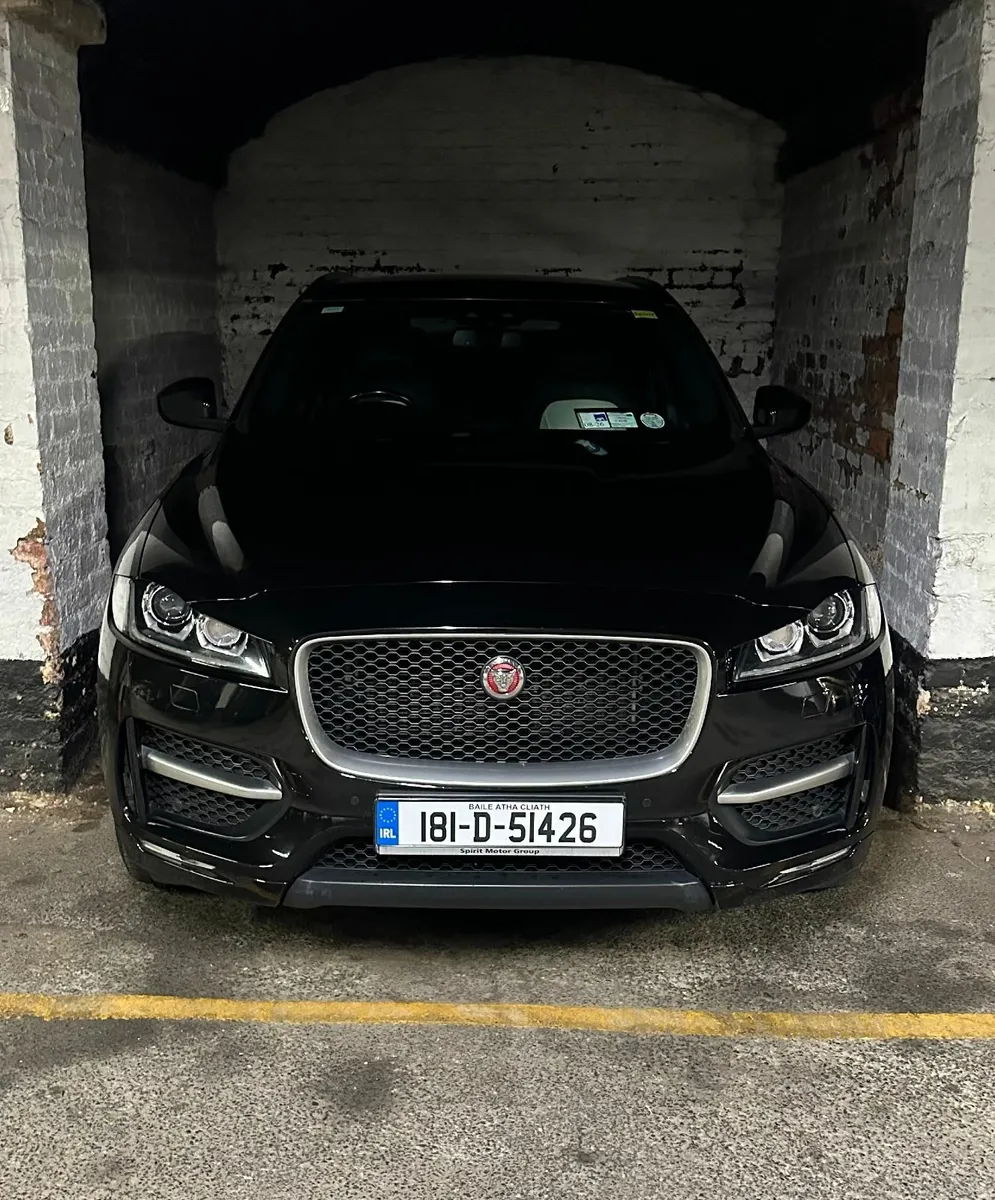 Jaguar F-Pace 2018 - Image 2