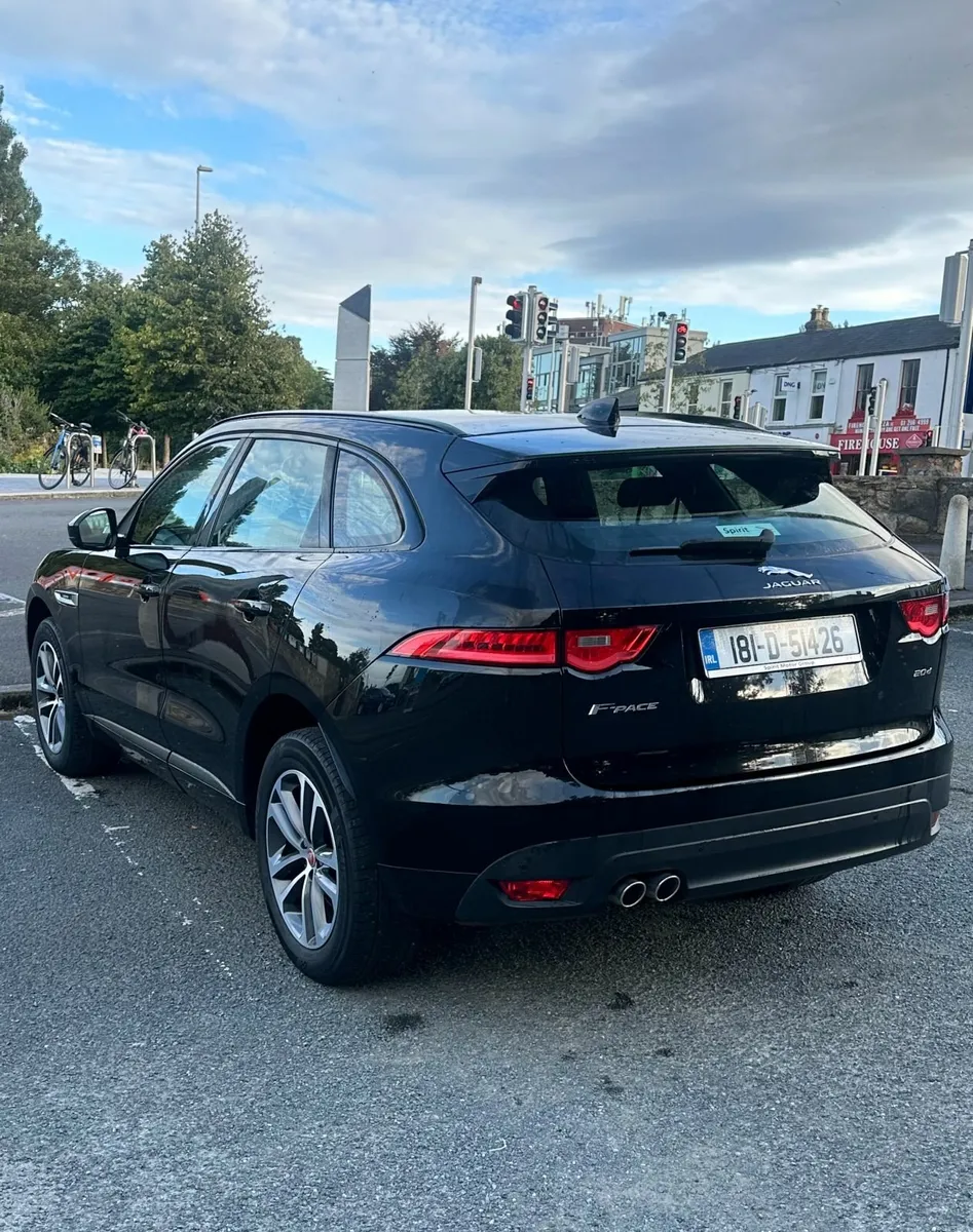 Jaguar F-Pace 2018 - Image 3