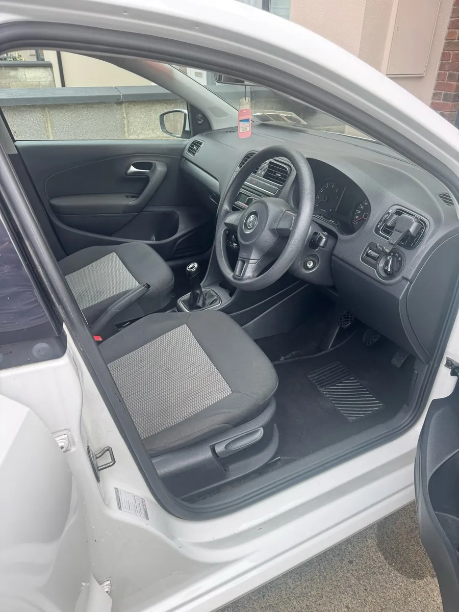 Volkswagen Polo - Image 3