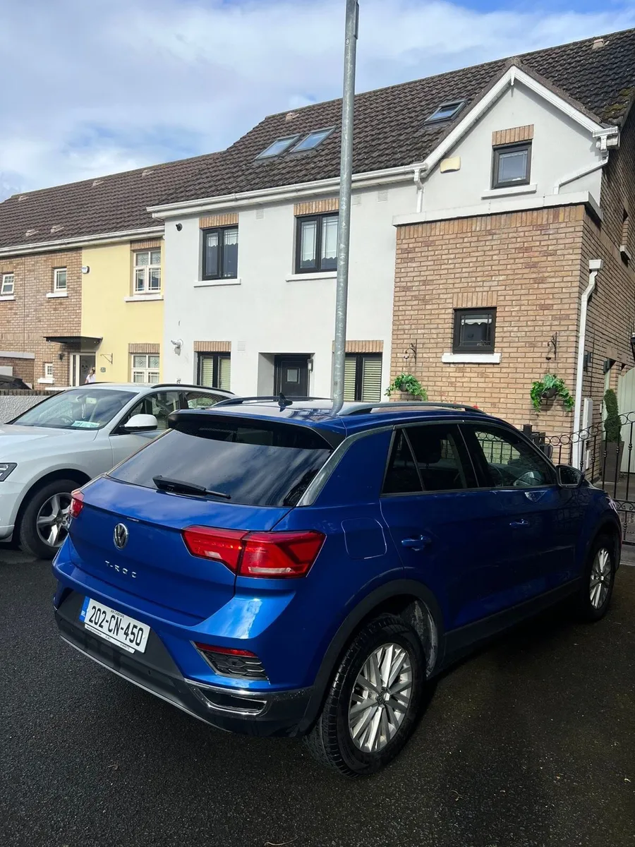 Car - Image 4