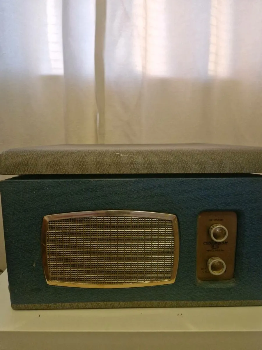 Record player - Image 2