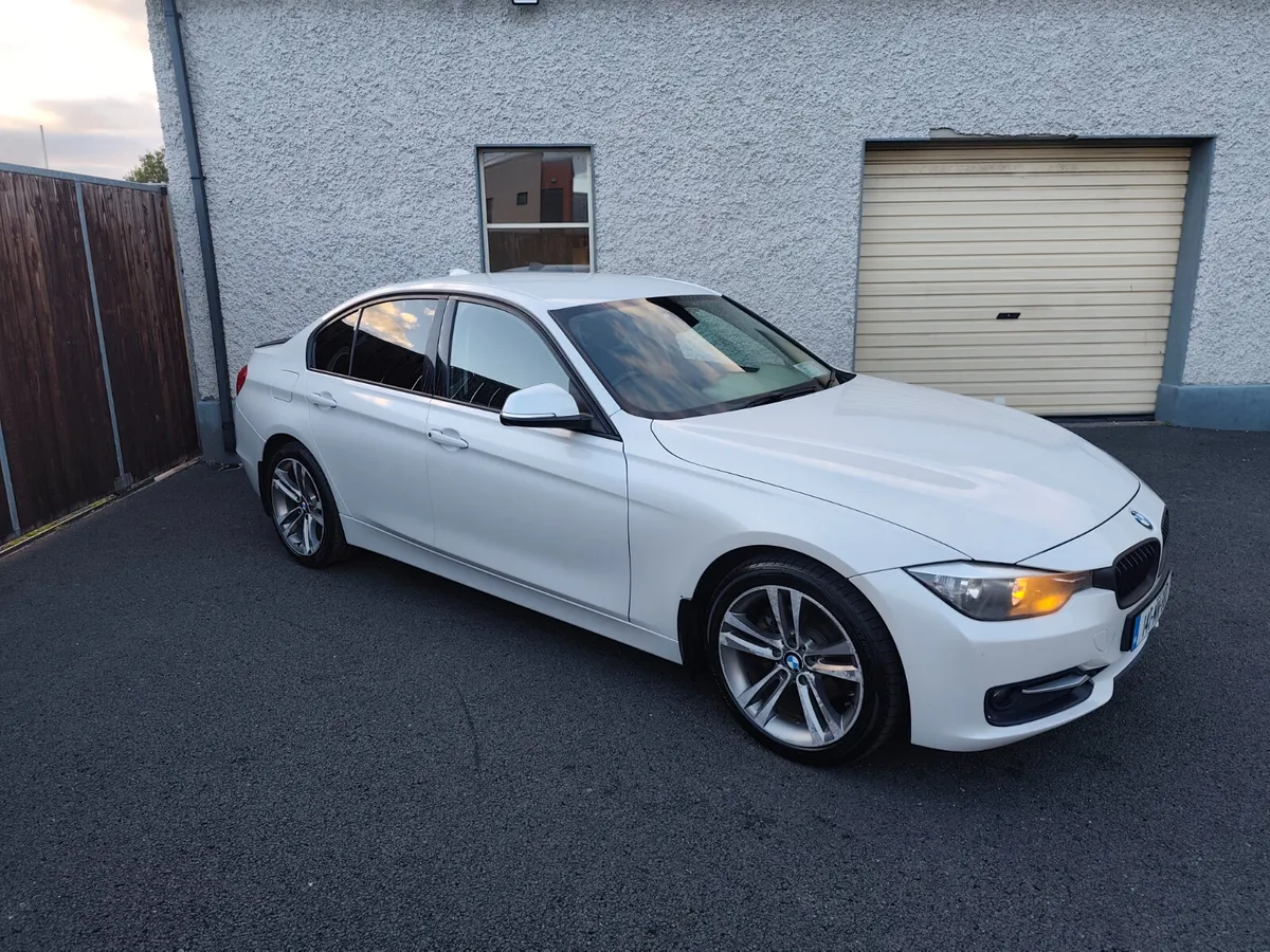 BMW 320D sport auto - Image 4