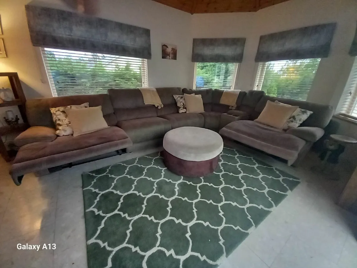 Sofa - Image 4