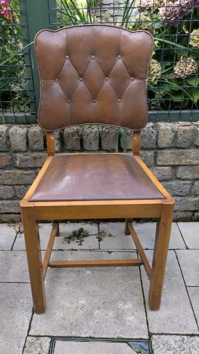 4 chairs - Image 4