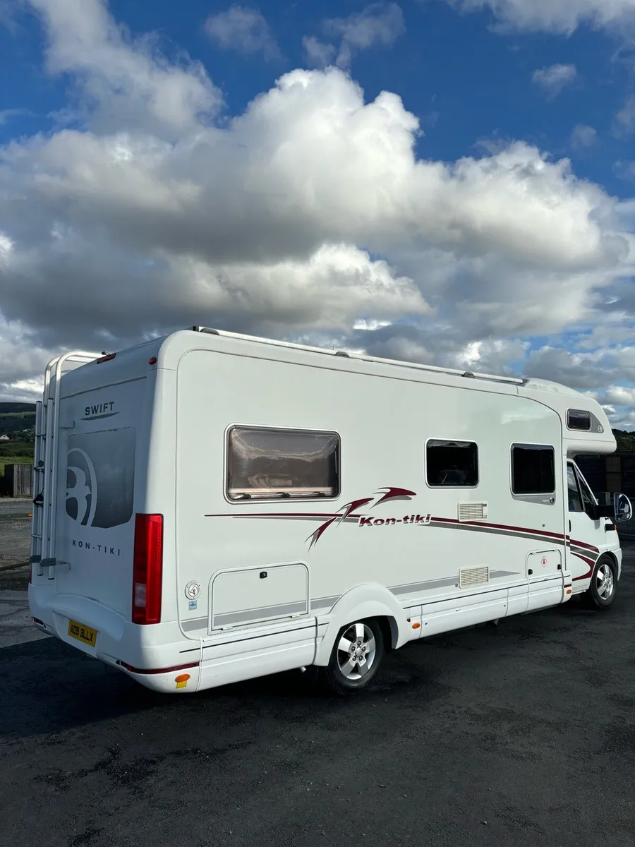 FIAT DUCATO SWIFT KON TIKI 2.8 6 berth Fixed Bed - Image 4