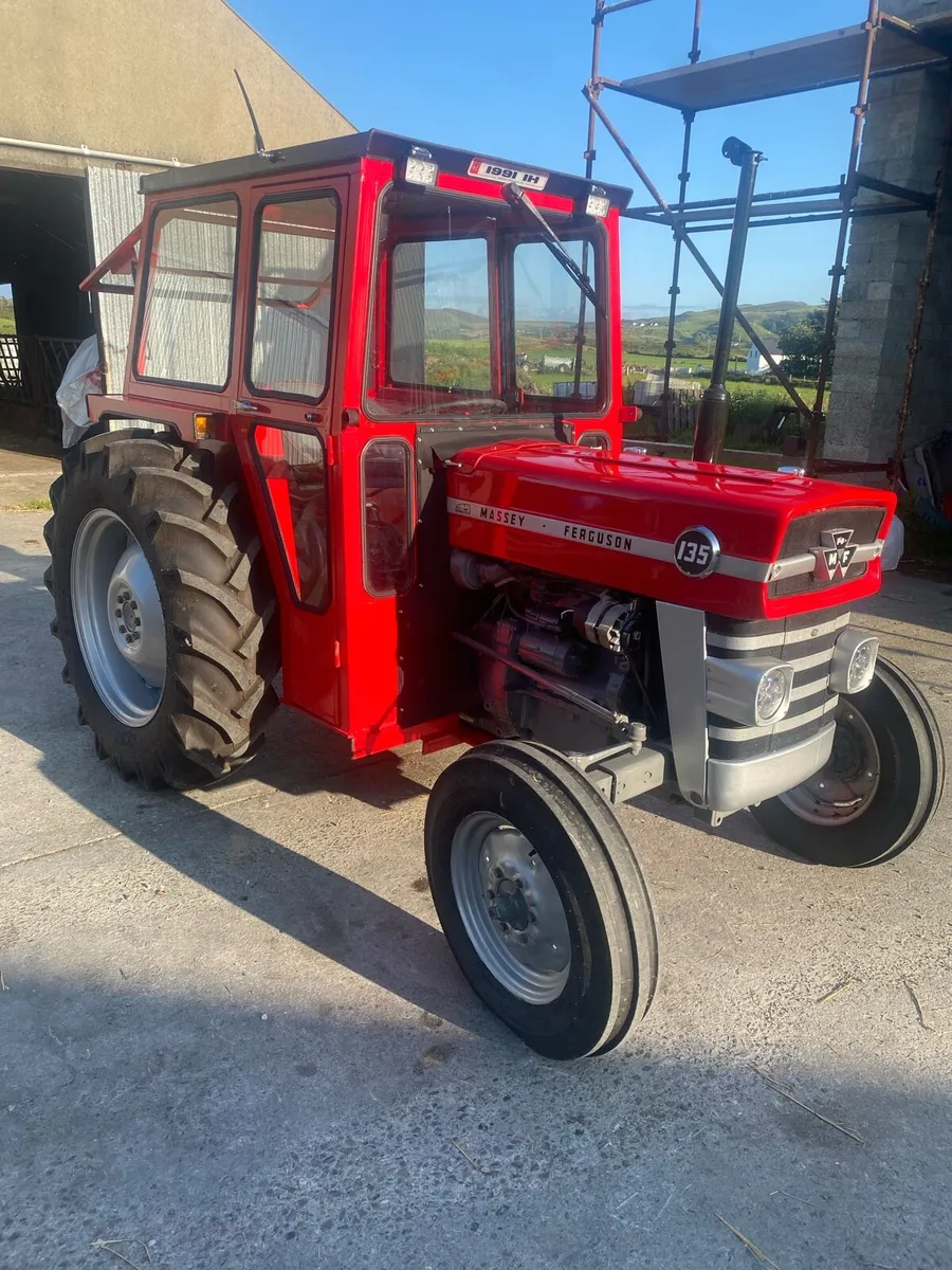 Massey Ferguson 135 - Image 2