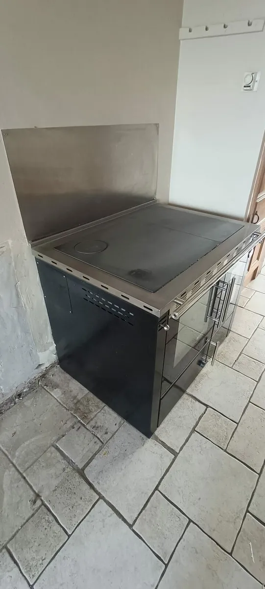 Solid Fuel Range - Image 2