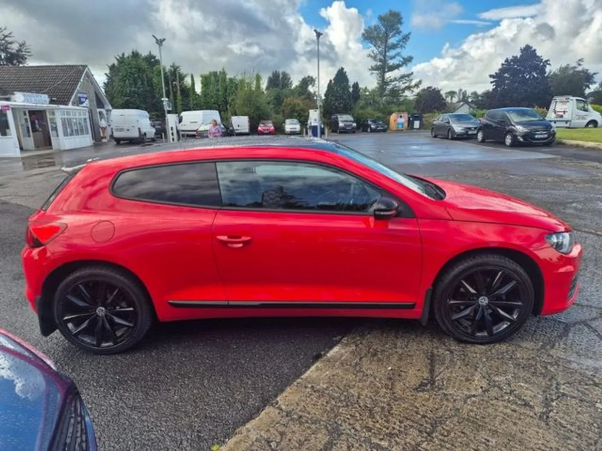 Volkswagen Scirocco GT Black Edition 1.4 TSI - Image 3