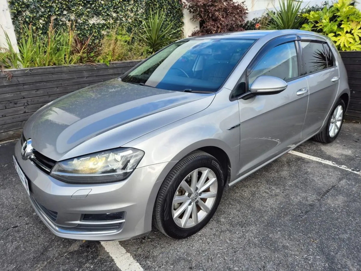 Volkswagen Golf 1.2 TSI Auto / Lounge Spec / Low - Image 2