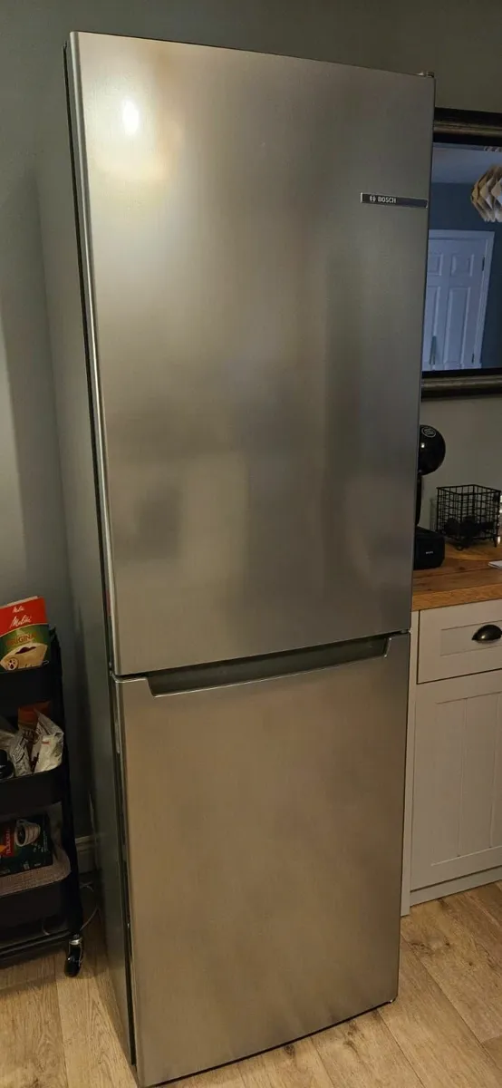Bosch Fridge - Image 4