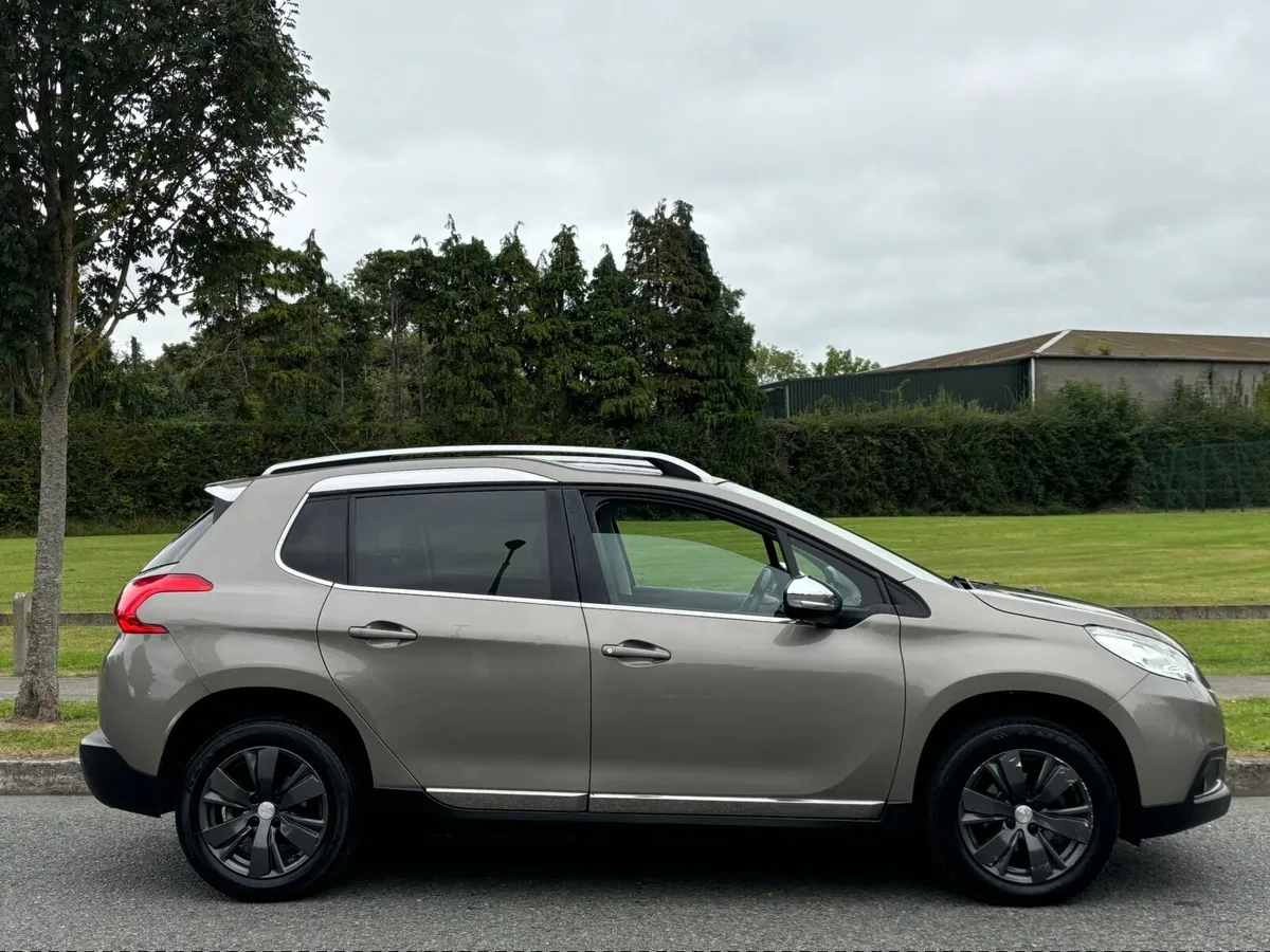 Peugeot 2008 1.2 ALLURE 2016 *LOW KLMS* - Image 4
