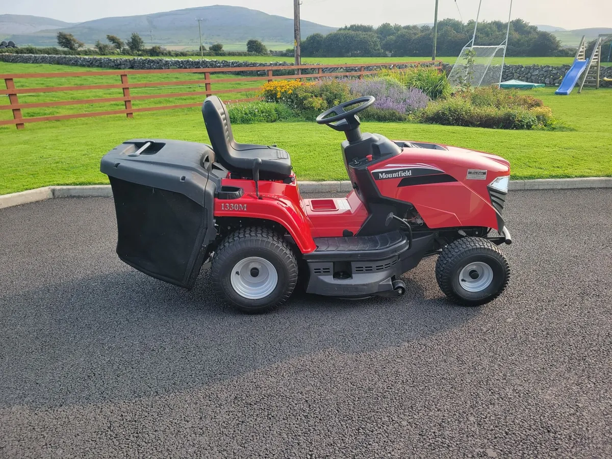 Mountfield 1330M Ride on Tractor Mower - Image 4