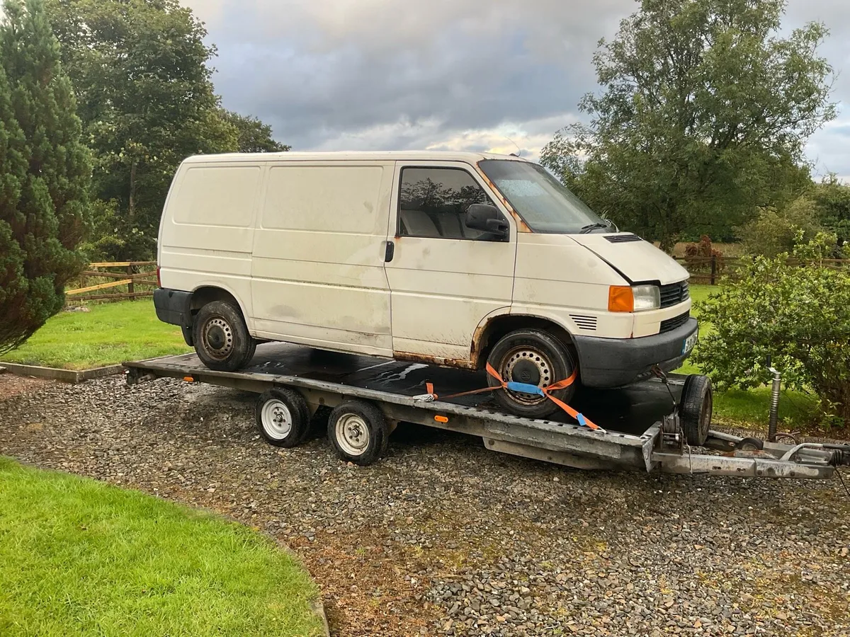 Volkswagen transporter T4 Turbo diesel. - Image 1