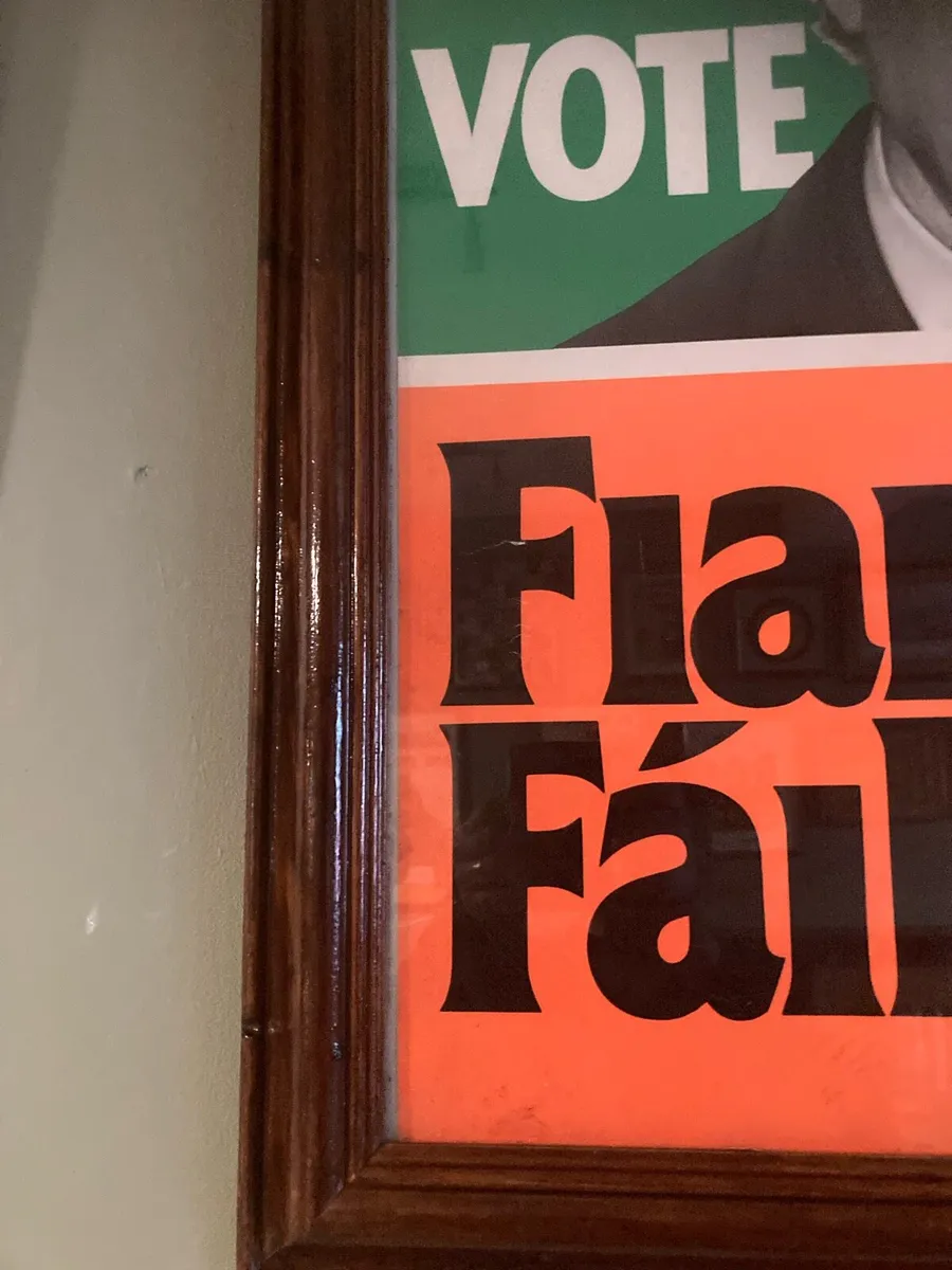 Pub Memorabilia - Image 3